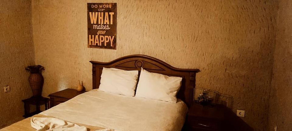 Stay In Peace Cave Hostel Гореме Экстерьер фото