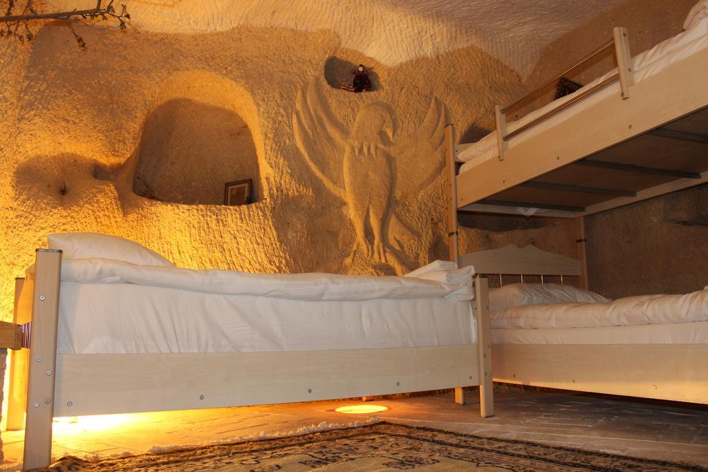 Stay In Peace Cave Hostel Гореме Экстерьер фото